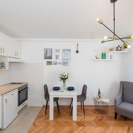 Apartment Var Сплит Екстериор снимка