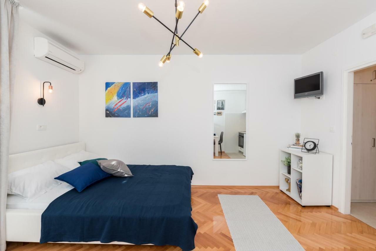 Apartment Var Сплит Екстериор снимка